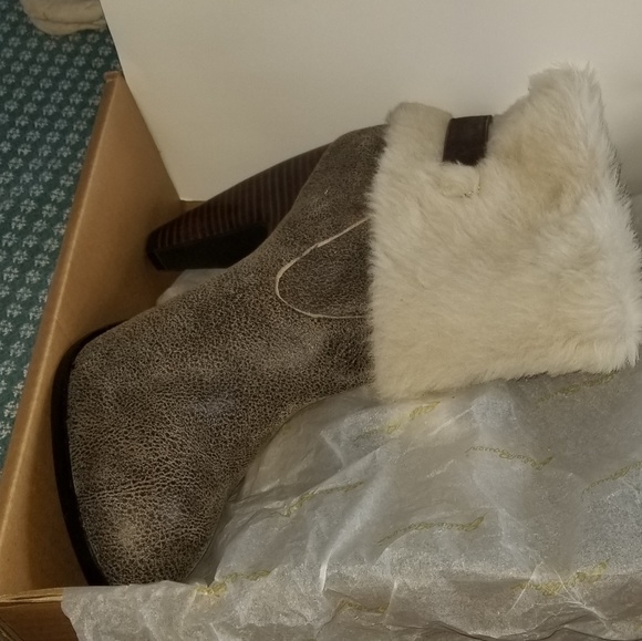 Eddie Bauer boots - Picture 3 of 7